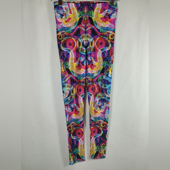 Nuvango art printed kaleidoscope leggings- Size small womens - Picture 1 of 4
